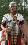 127px-Roman_soldier_in_lorica_segmentata_1-cropped.jpg