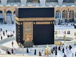 The_Ka'ba,_Great_Mosque_of_Mecca,_Saudi_Arabia_(4).jpg