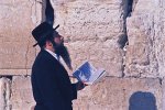 hasidic-jew-praying-500.jpg