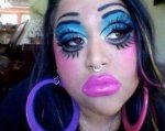 too-much-makeup.jpg too-much-makeup.jpg