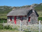 stone-cottage-ireland-530633.jpg
