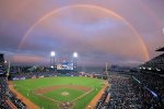 tumblr_m9xoouCMHL1qm9rypo1_1280_double_rainbow_giants_game_t600x399.jpg