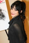 vanessa-hudgens-new-blunt-haircut-main.jpg