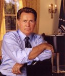 President-Bartlet-martin-sheen-2802779-255-301.jpg