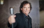 bjThomas.jpg