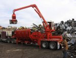 400XL-removing-bale.jpg