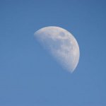 a-daytime-moon-11209.jpg