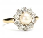 ea00dfc78069ecda44db21e41e241c83--gold-pearl-ring-pearl-diamond.jpg