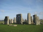 1280px-Stonehenge_on_27.01.08.jpg
