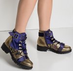 boots.jpg boots.jpg
