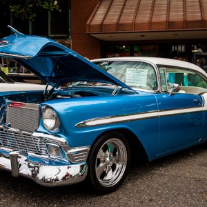 1956-Chevy-Bel-Air-blue-white